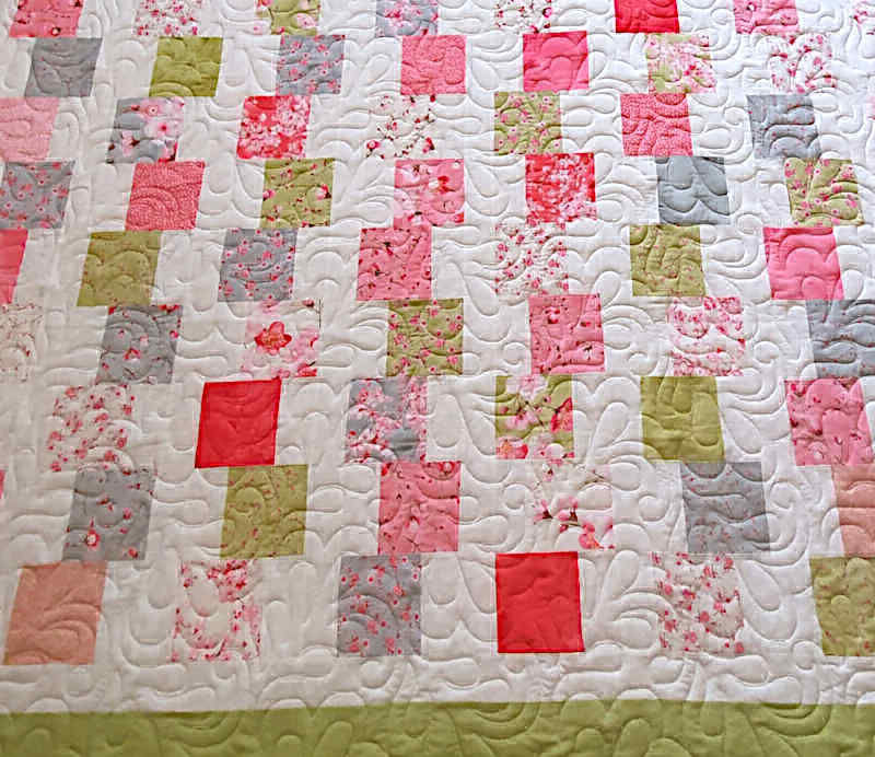 Featherise Pattern by Lorien Quilting on Quilt for Debbie